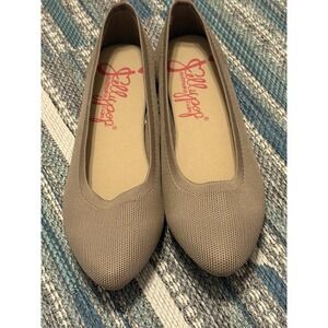 Jellypop Women's Tan Flats Size 7.5